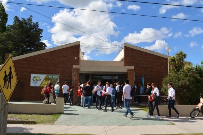 Inscripciones en la Escuela Secundaria N° 1 'Victor Mercante'